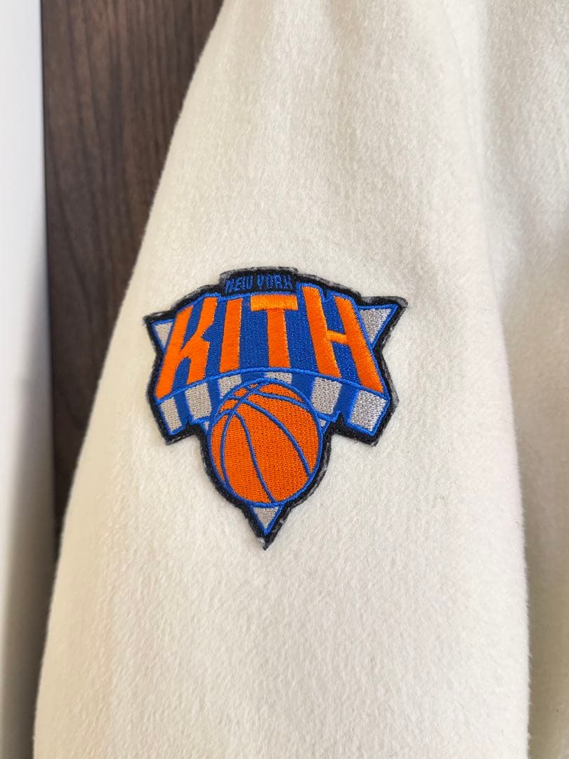 KITH knicks コラボ　ジャケット