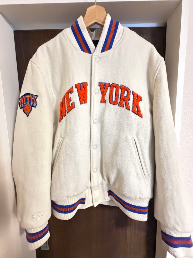 KITH knicks コラボ　ジャケット