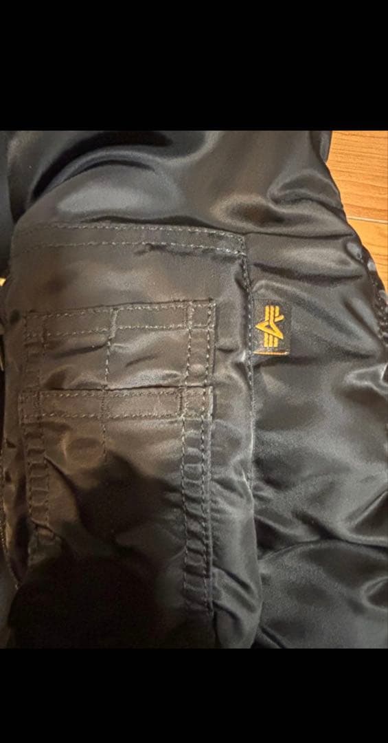 美品Alpha Industries MA-1 フライトジャケット ブラック