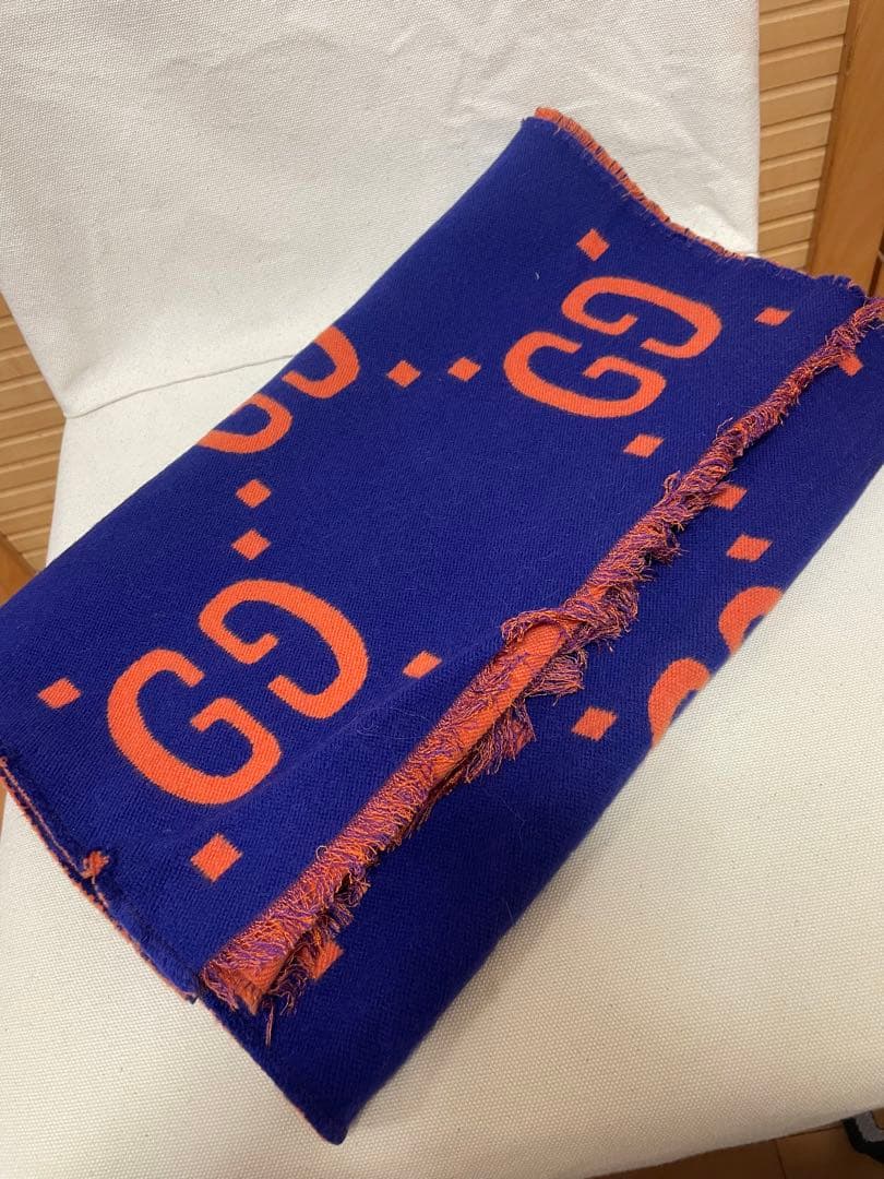 GUCCI マフラー 紫とオレンジ ウール製　未使用品