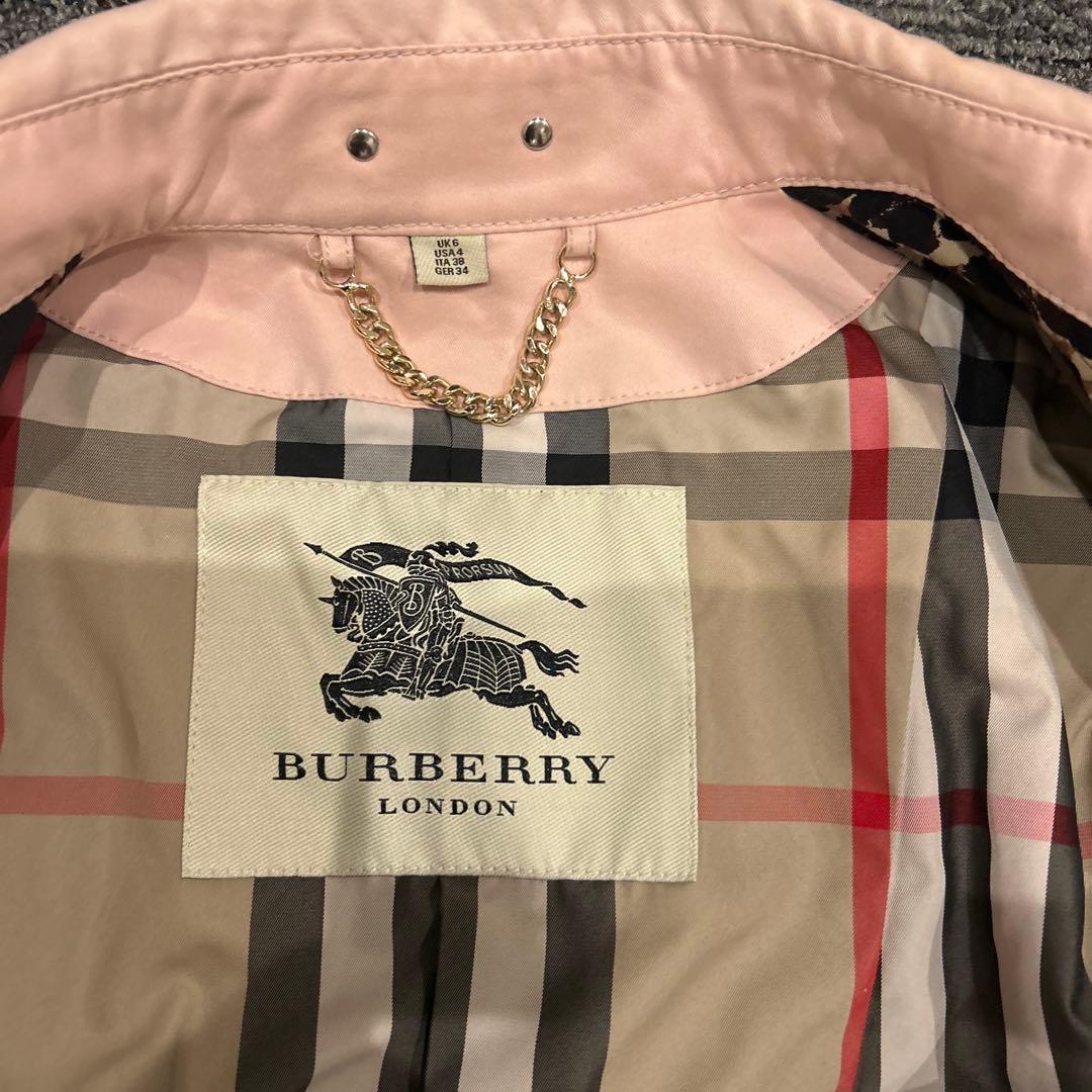 BURBERRY ピンク トレンチコート