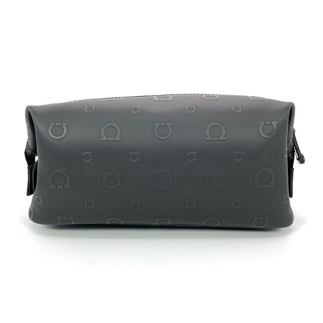 未使用　Ferragamo　フェラガモ　ガンチーニ　セカンドバッグ　ブラック