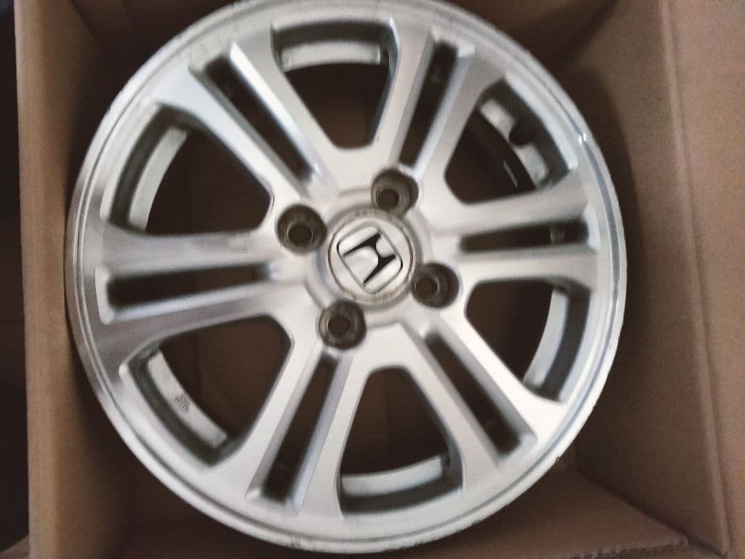 【最終値引き】ホンダ N-BOXカスタム　14インチ 純正アルミホイール