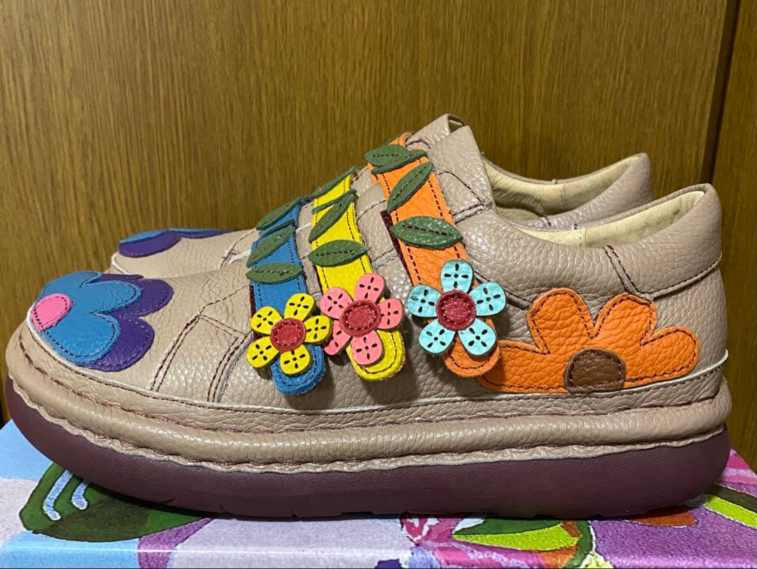 未使用estacion エスタシオン　お花モチーフシューズ