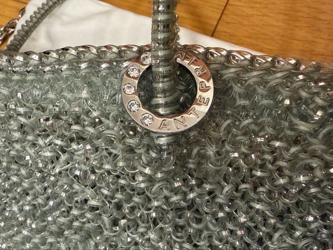 アンテプリマ　 コンフェット ミディアム　グリーングレーシルバー