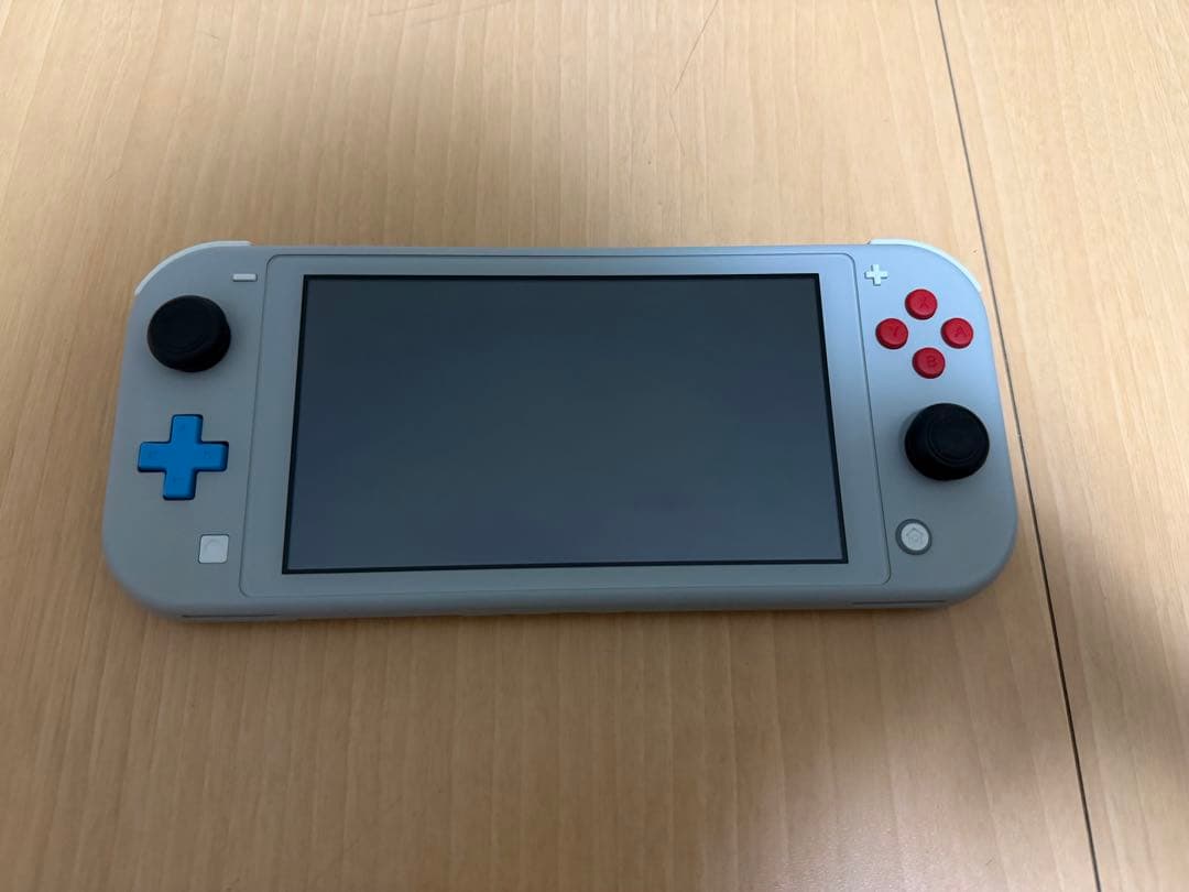 Nintendo Switch Lite本体（ザシアン・ザマゼンタ仕様）整備済
