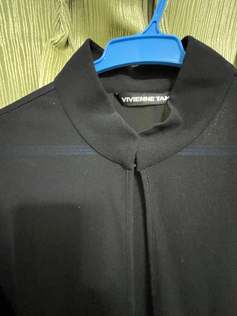 VIVIENNE TAM チャイナカラー刺繍ノースリーブ七分袖カーディガンセット