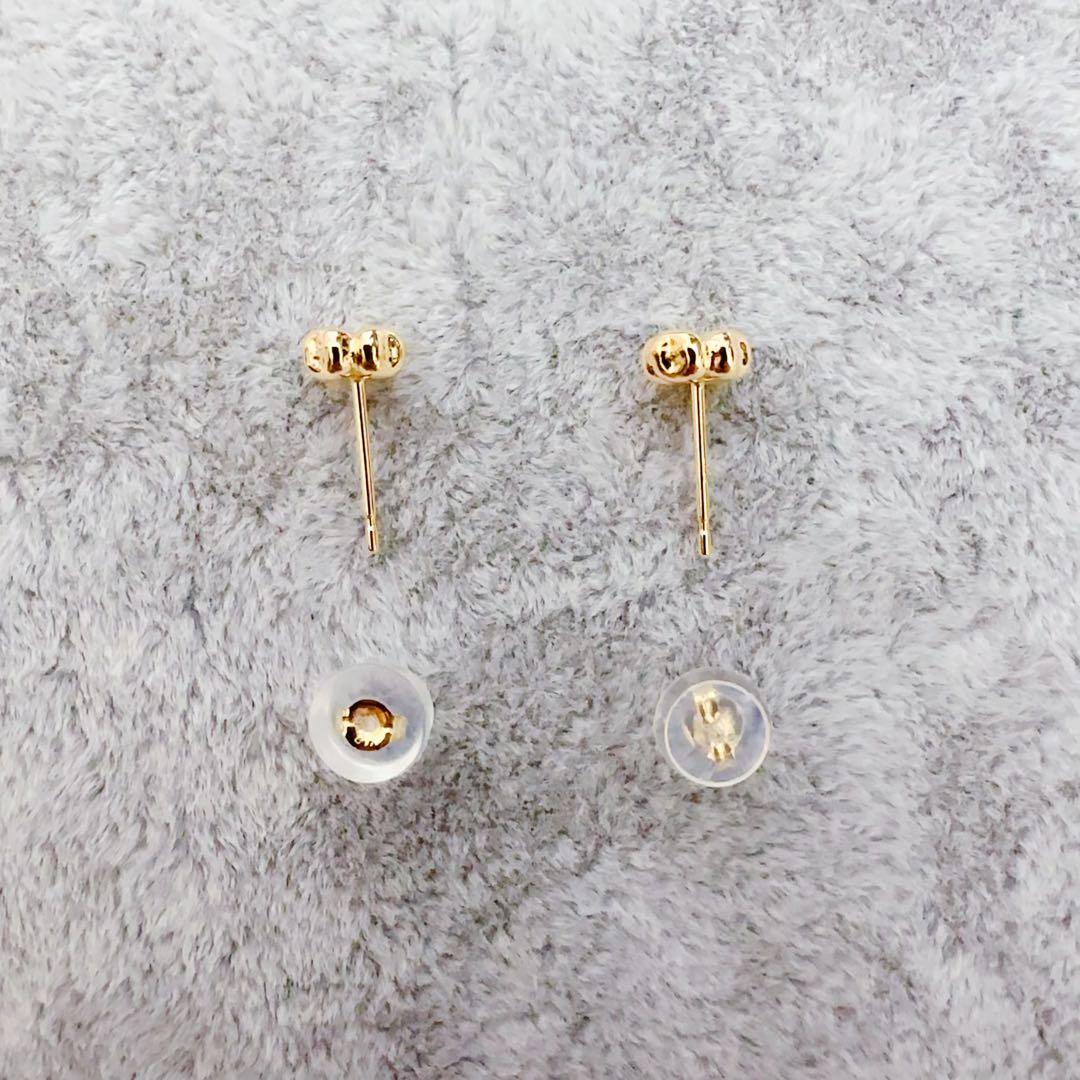 K18 クローバー ぷっくりピアス