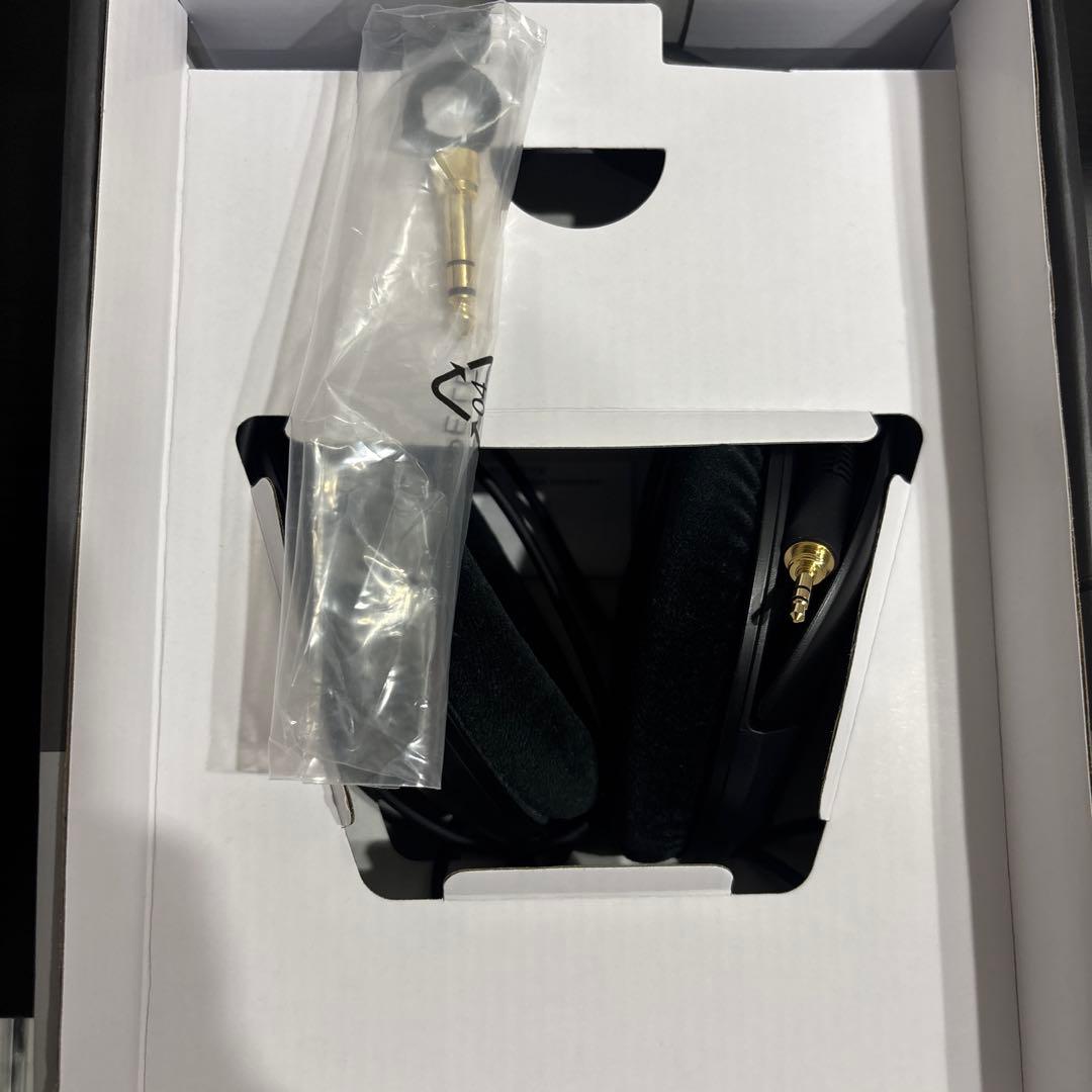 ゼンハイザー　HD 560S