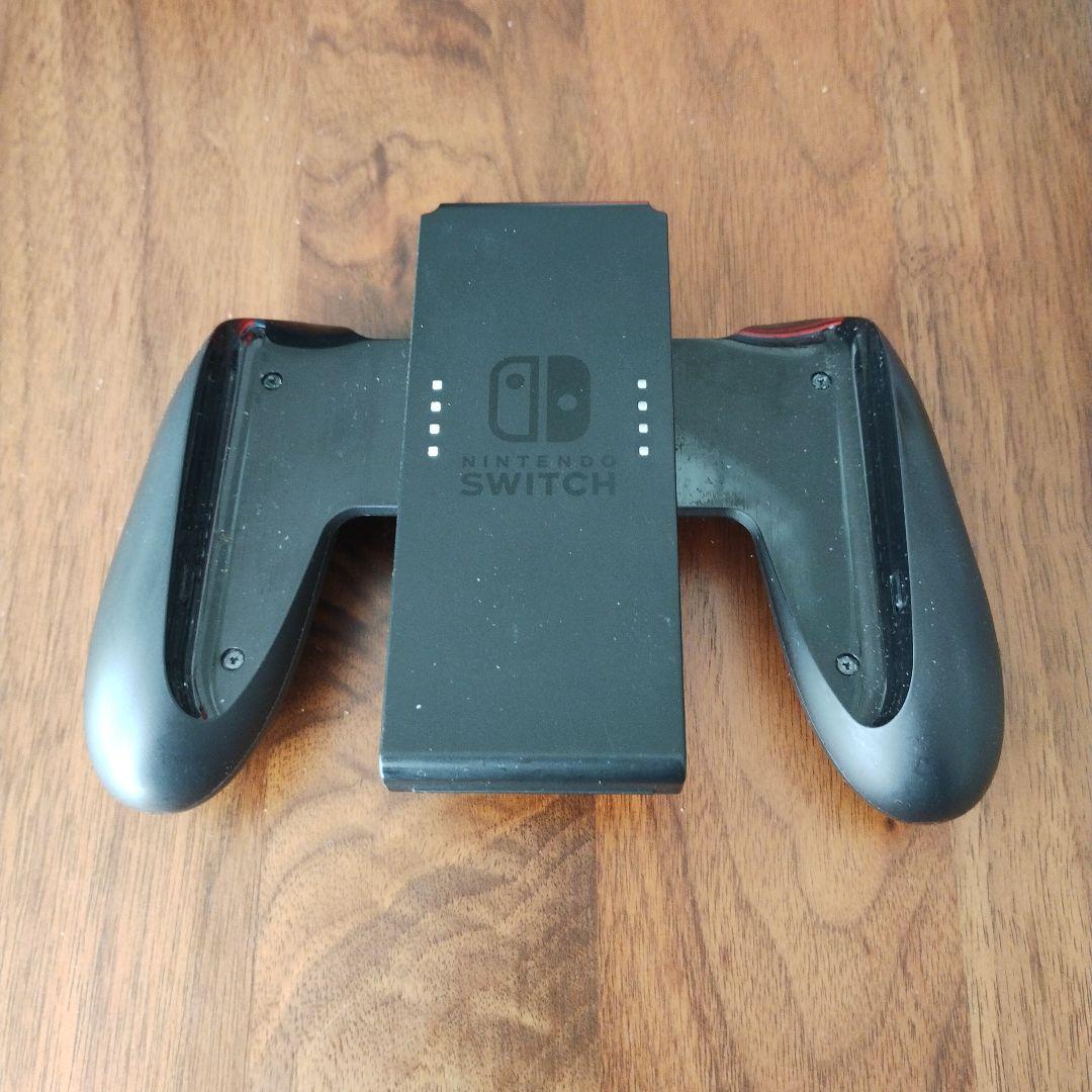 Nintendo Switch 本体 + Joy-Con（青・赤）