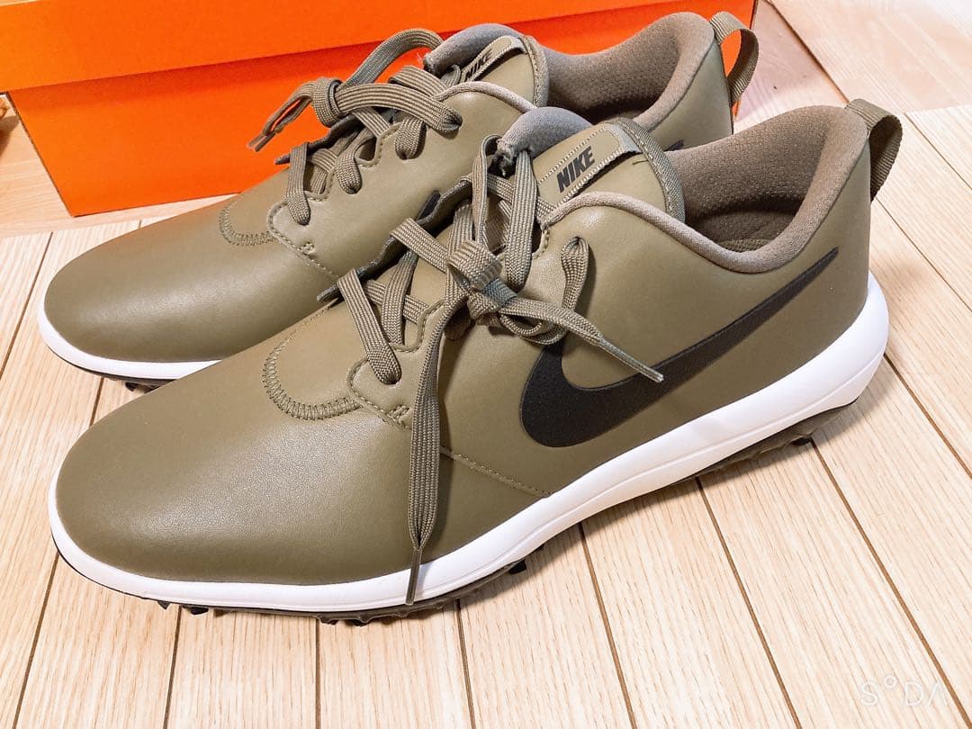 NIKE ゴルフシューズ　希少カラー　1116