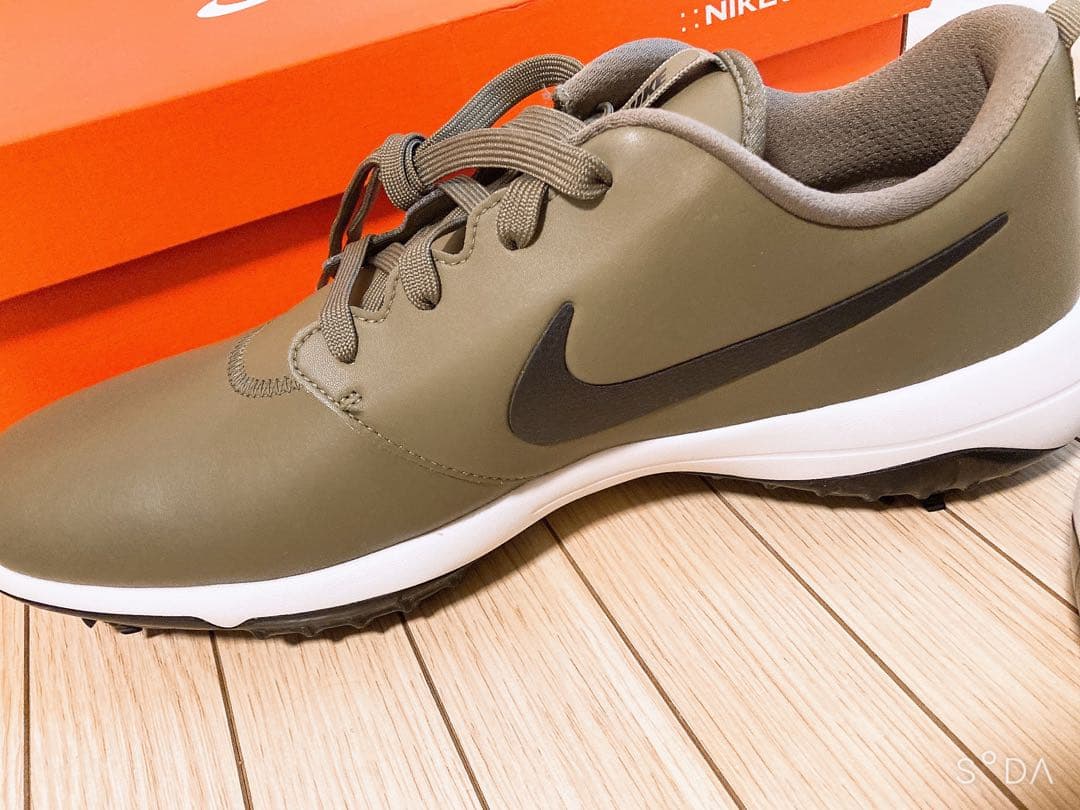 NIKE ゴルフシューズ　希少カラー　1116