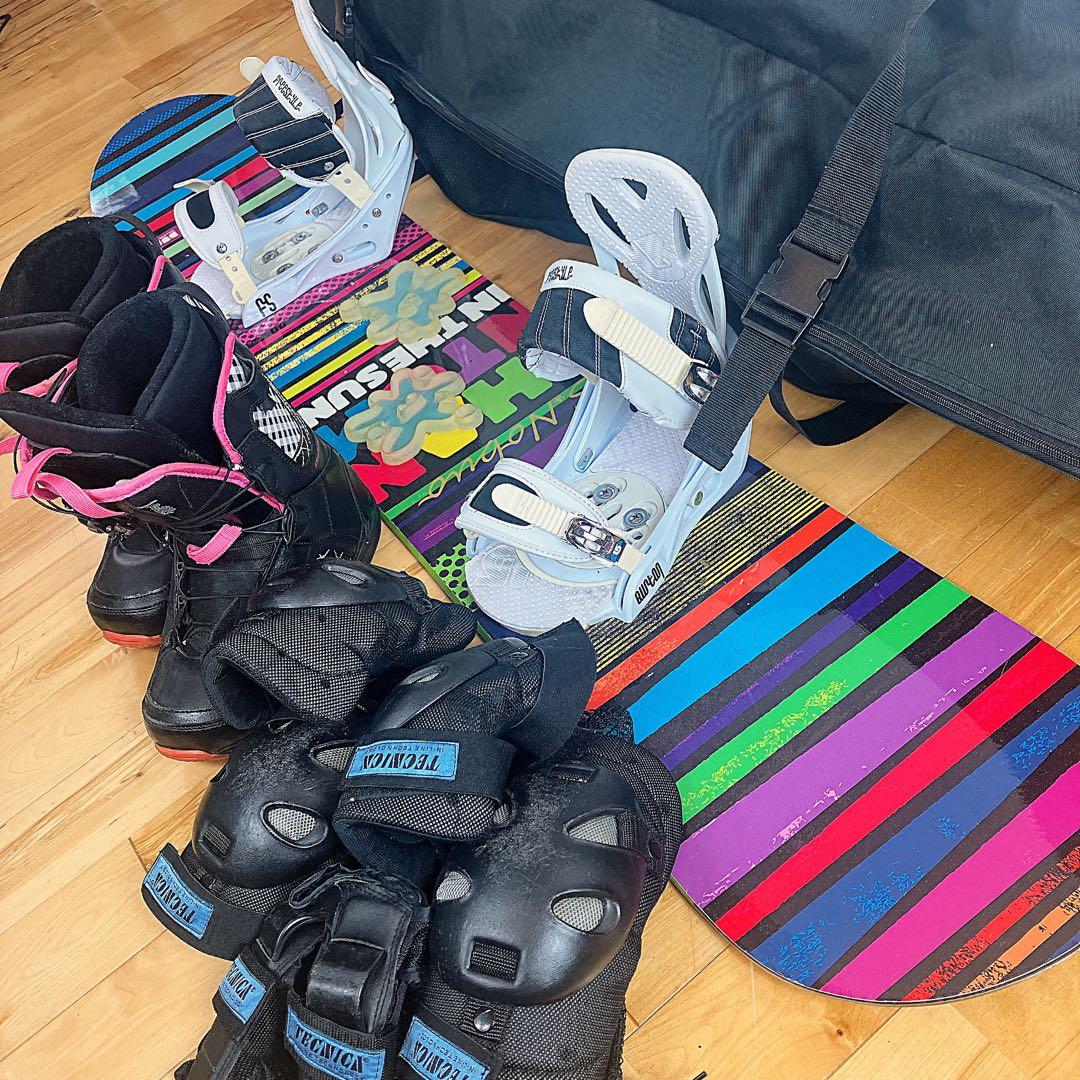 即日発送　レディーススノーボード　バートン　ファントム　インザサン　プロテクター