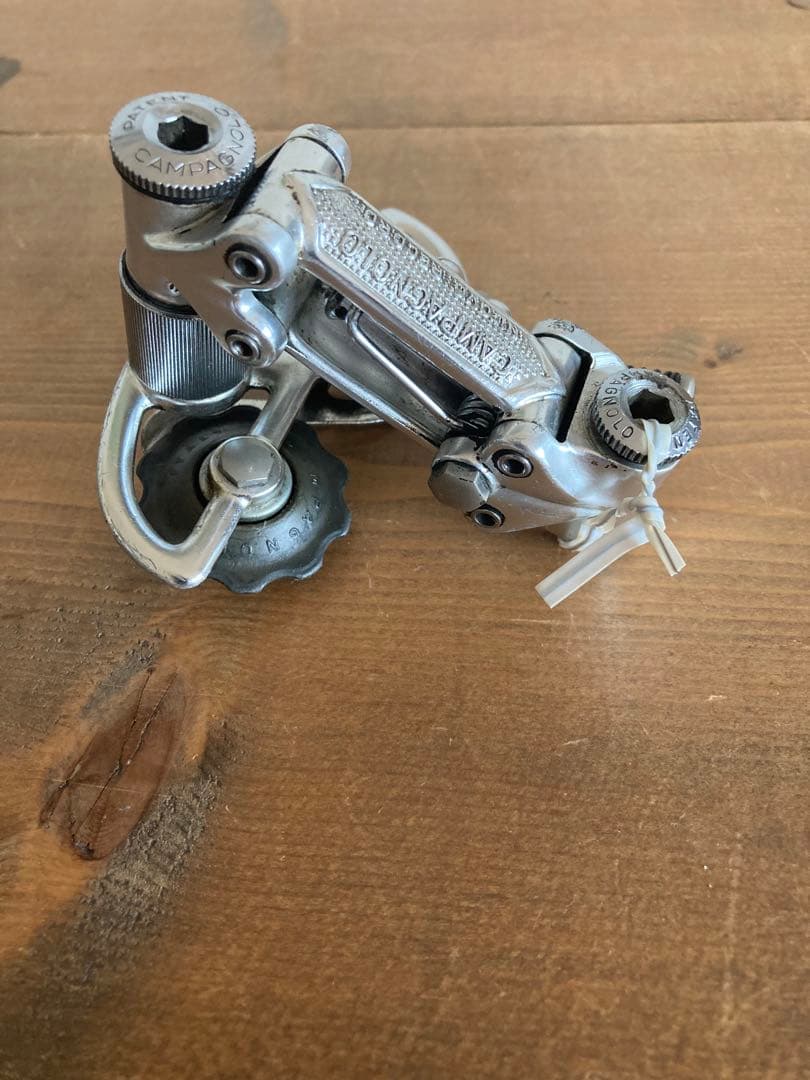 カンパニョーロ ヌーボレコード リアディレイラー　PATENT-84