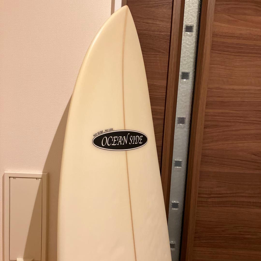 OCEAN SIDE サーフボード　198×49×6.0（センチ）32〜33L