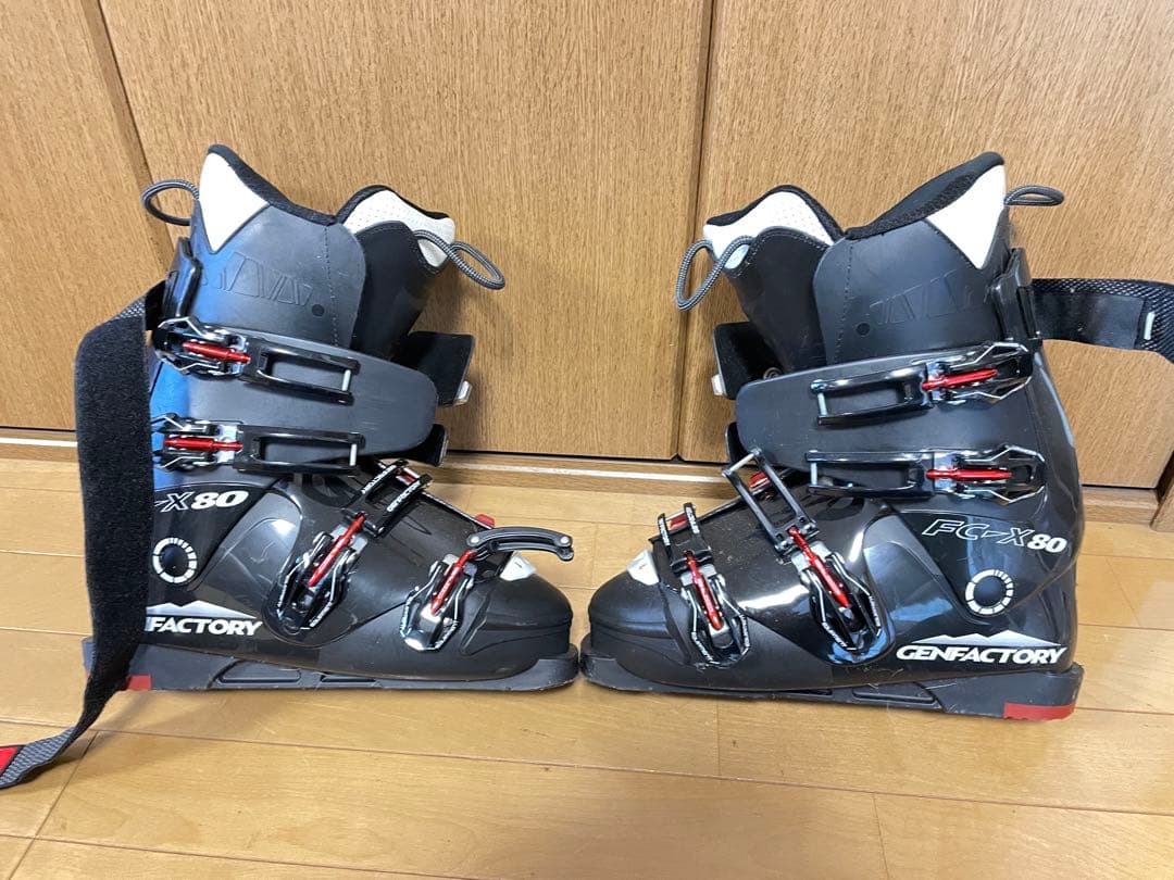 ☆綺麗です☆GENFACTORY☆27.0cm☆ブラック☆スキーブーツ☆