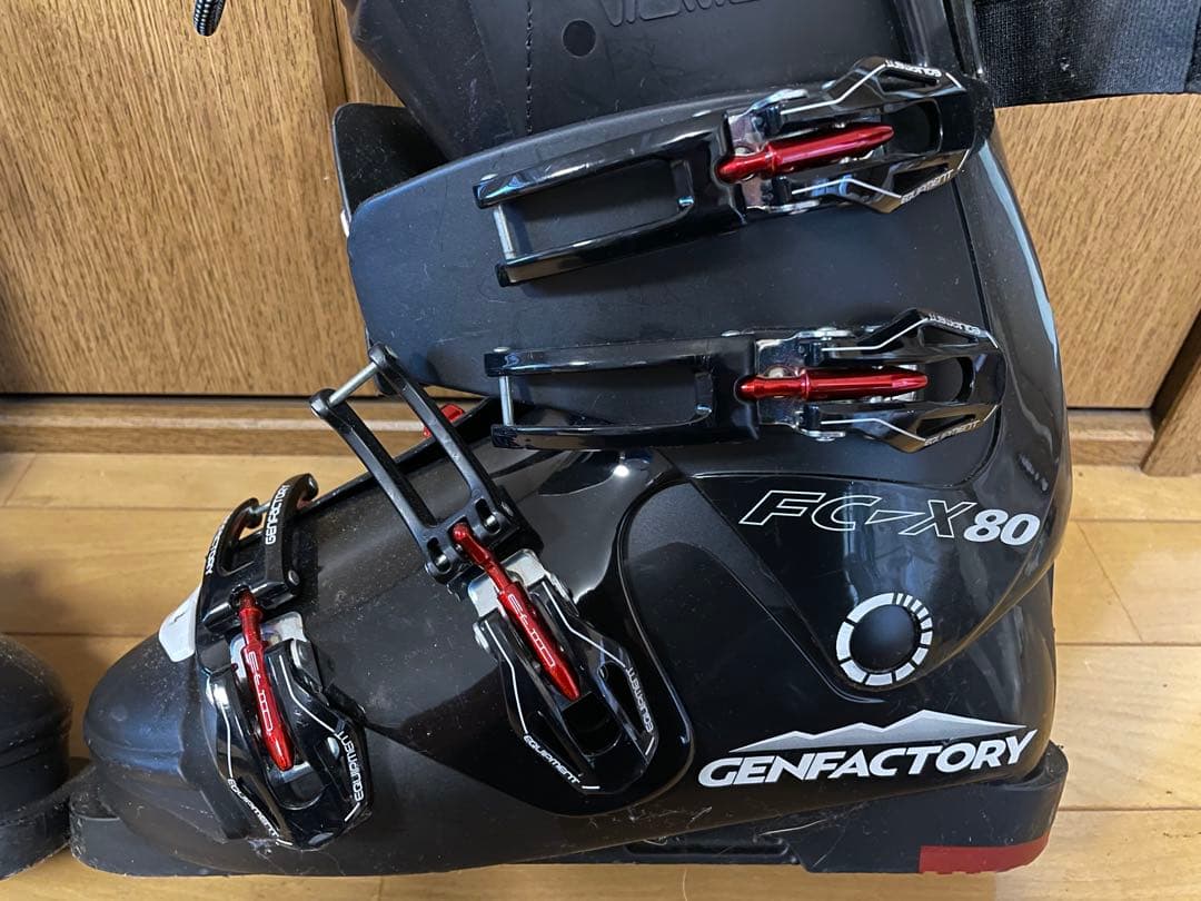 ☆綺麗です☆GENFACTORY☆27.0cm☆ブラック☆スキーブーツ☆