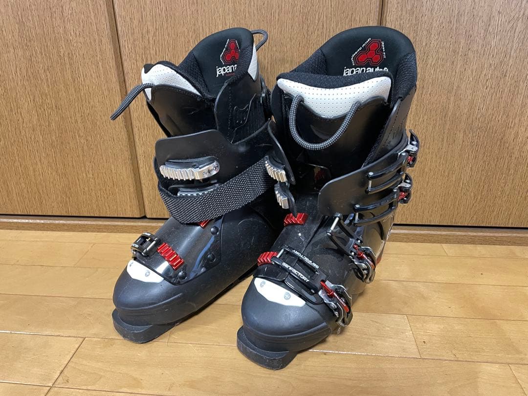 ☆綺麗です☆GENFACTORY☆27.0cm☆ブラック☆スキーブーツ☆