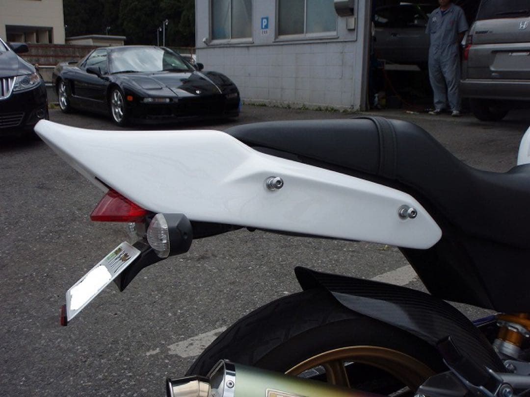 VTR fi テールカウル