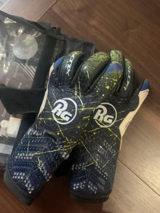 キーパーグローブ　プーマウルトラ　RG セルストータルコンタクト　3点セット！