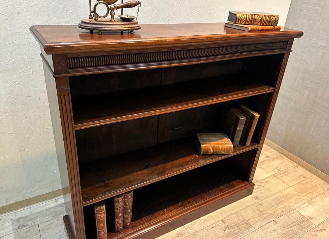 英国アンティーク 本棚 Lloyd’s Antiques ブックシェルフ