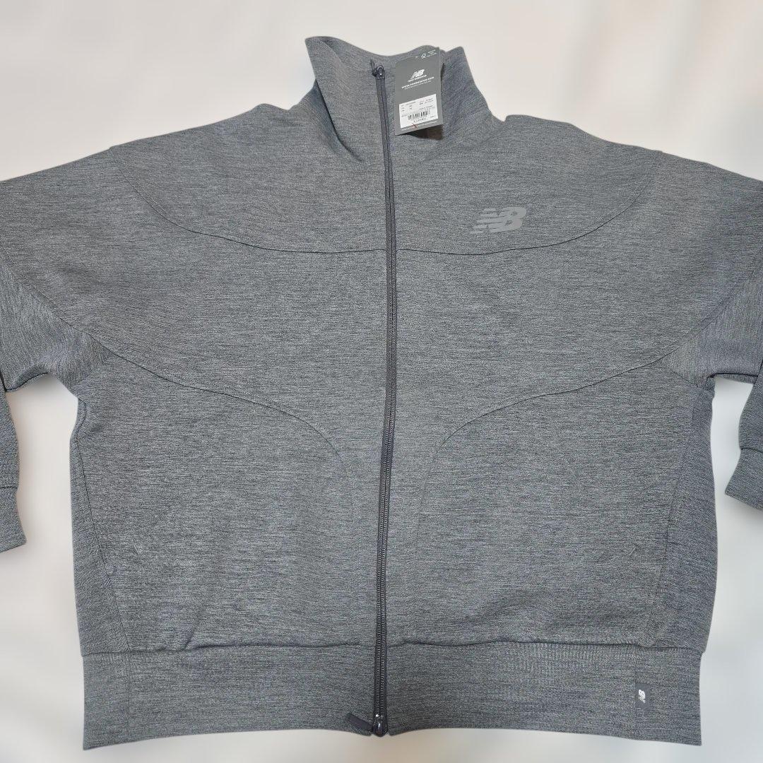 ∞ニューバランス∞スウェット 上下セット XL グレー　高級感ある生地です