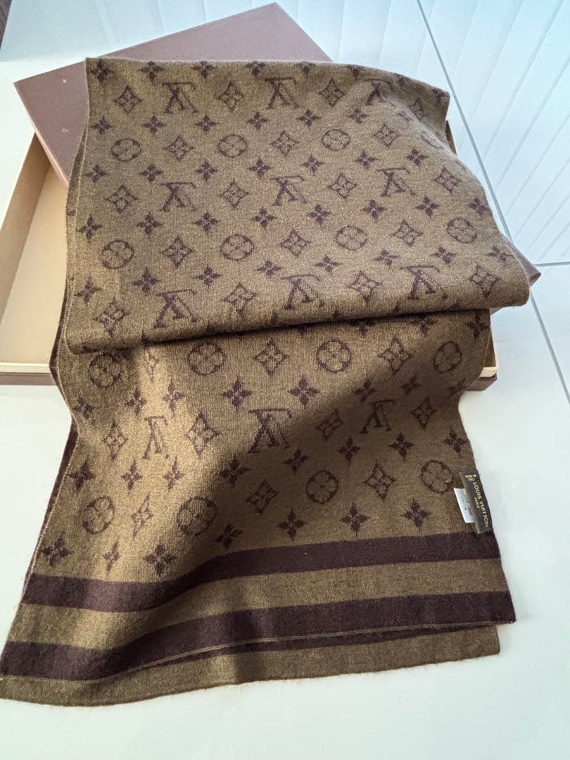 ルイヴィトン　カシミヤ／シルク混合マフラー