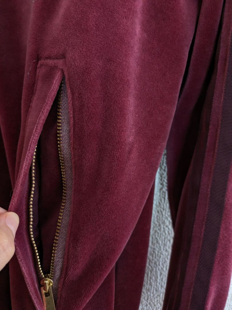 ベロア素材　adidas バーガンディ ジャージ　Sサイズ　美品