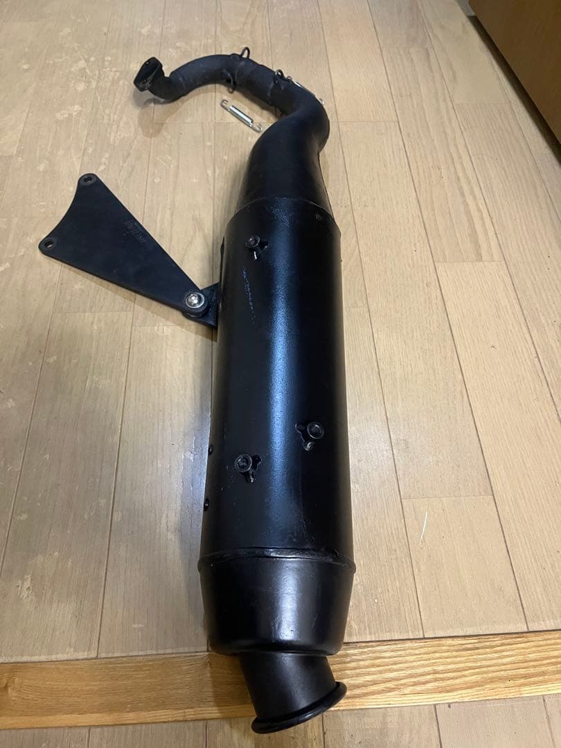 DAYTONA マフラー 金属製 スプリング付