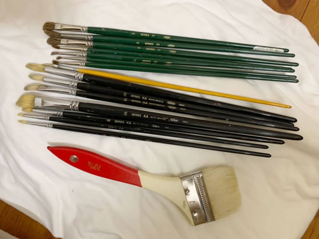 油絵　筆　　油つぼ