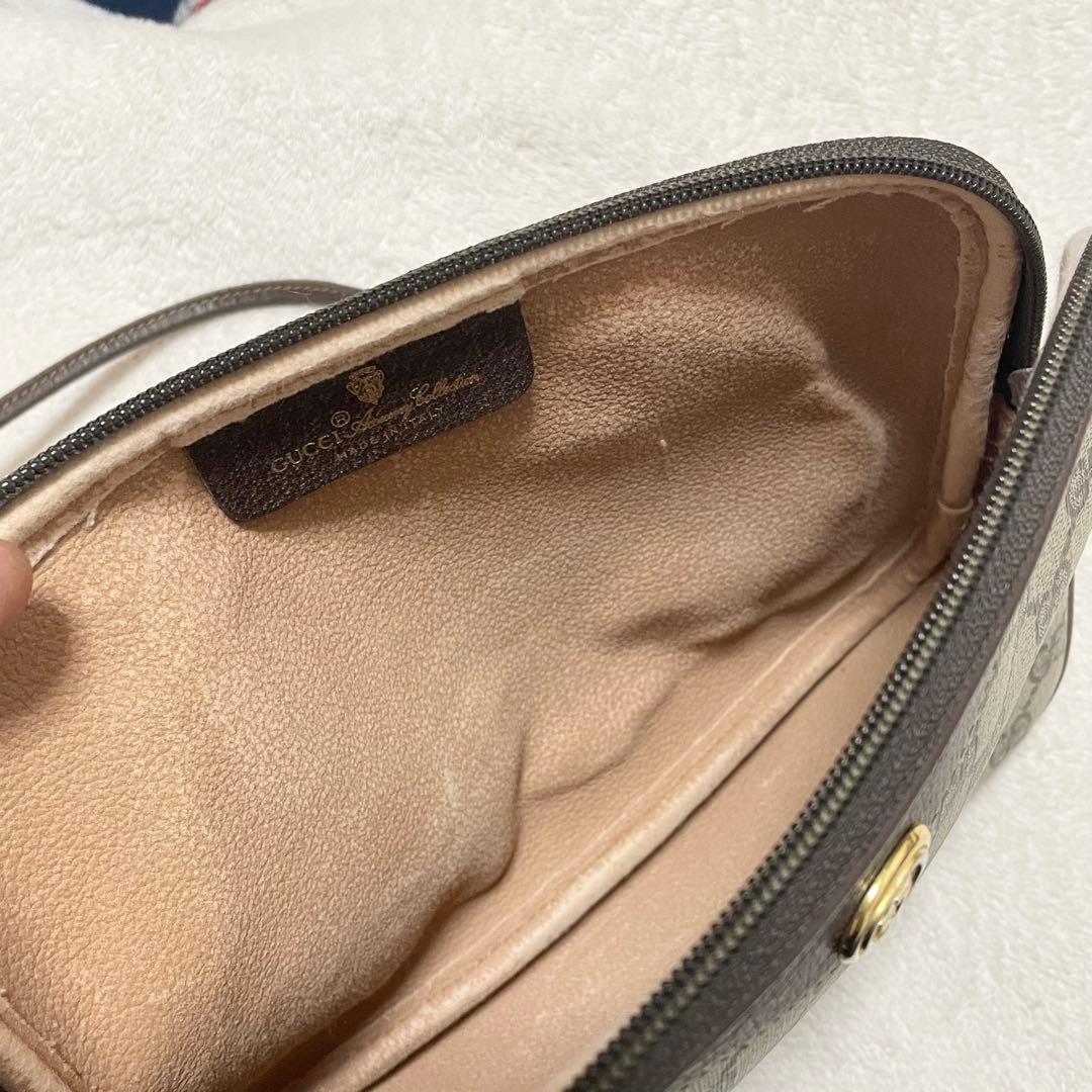 グッチ　ショルダーバッグ