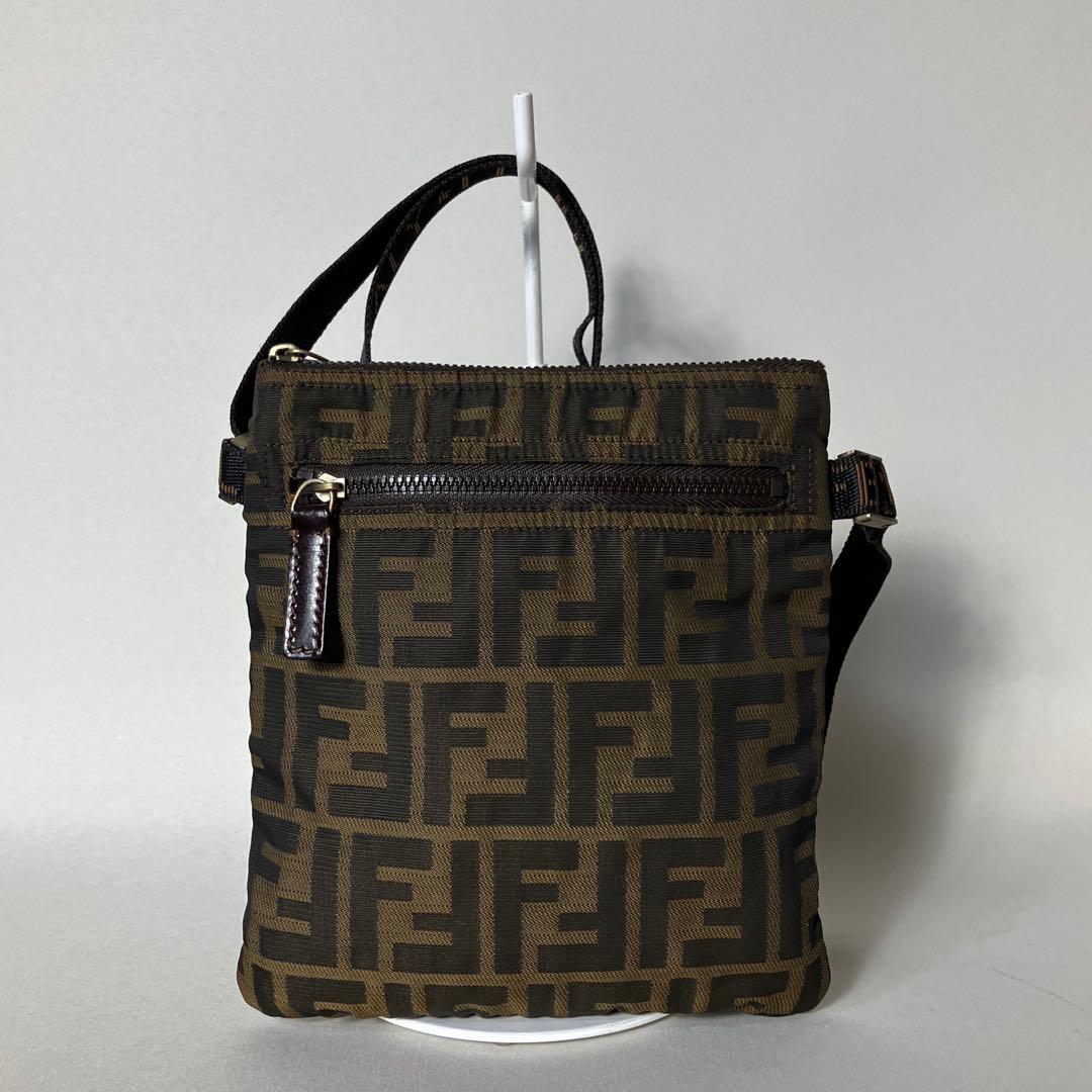 2511-104｜専用｜フェンディ ショルダーバッグ ダークブラウン ズッカ柄