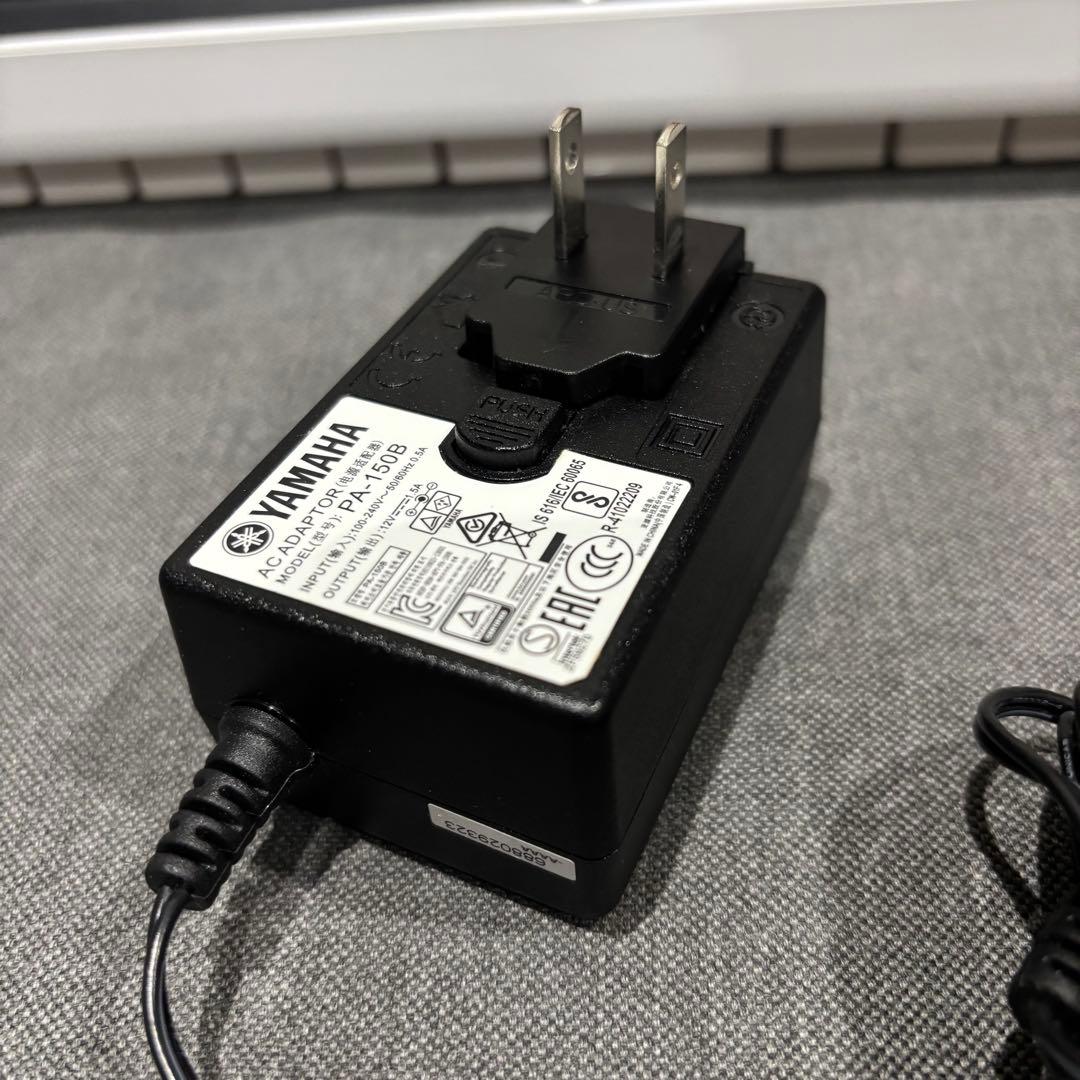 美品✨　YAMAHA 電子ピアノ piaggero NP-32 WH 76鍵盤