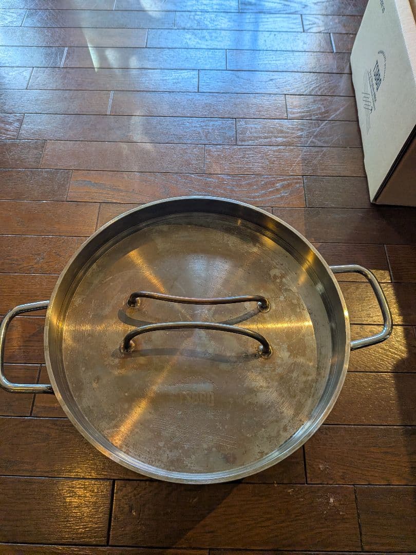 TSBBQ ライトステンレス三層鋼 ダッチオーブン 10インチ ツバメ 燕三条