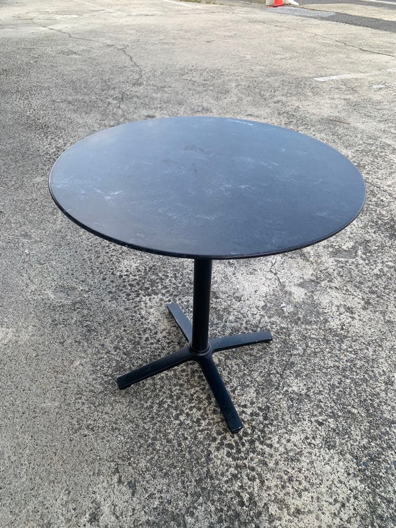 ベルベット椅子　　ダイニング椅子　サイド カフェ　テーブル