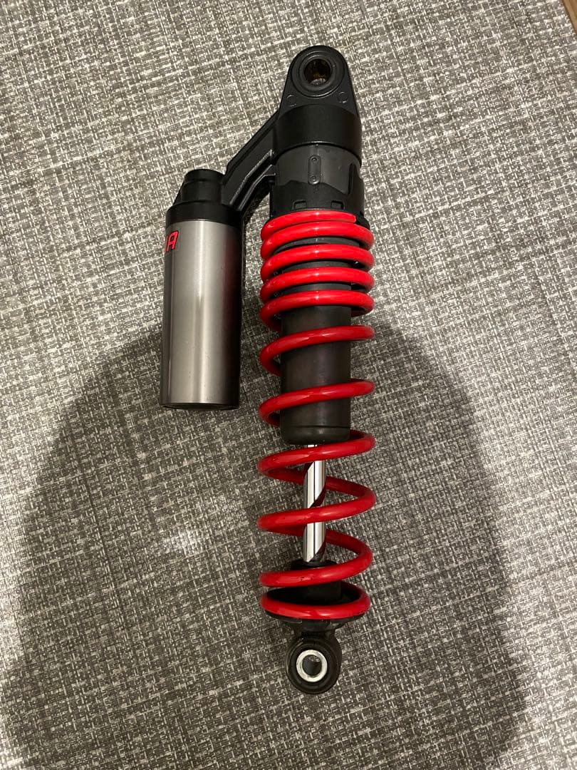 SHOWA リアサスペンション　cb400sf nc42 純正品