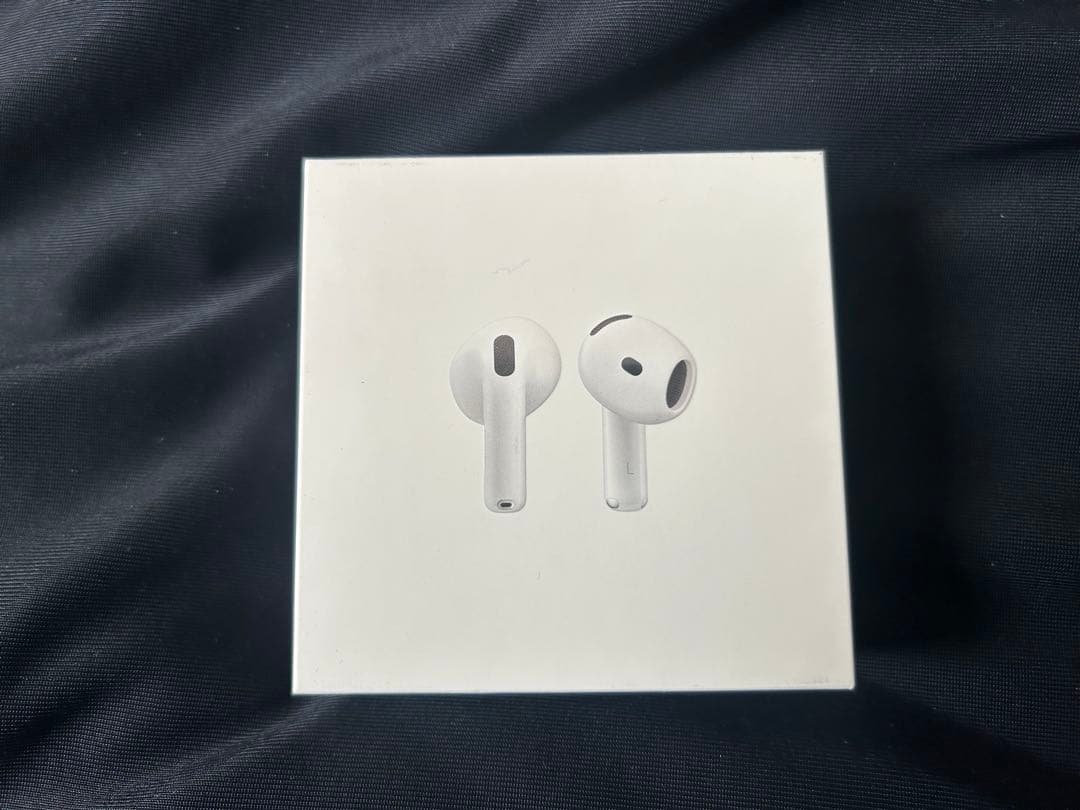 新品未開封 AirPods 4 （ノイズキャンセリング非搭載モデル）