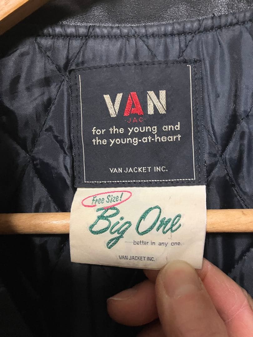 80s VAN スタジャン 黒 L〜XL 牛本革使用 IVY アイビー レザー