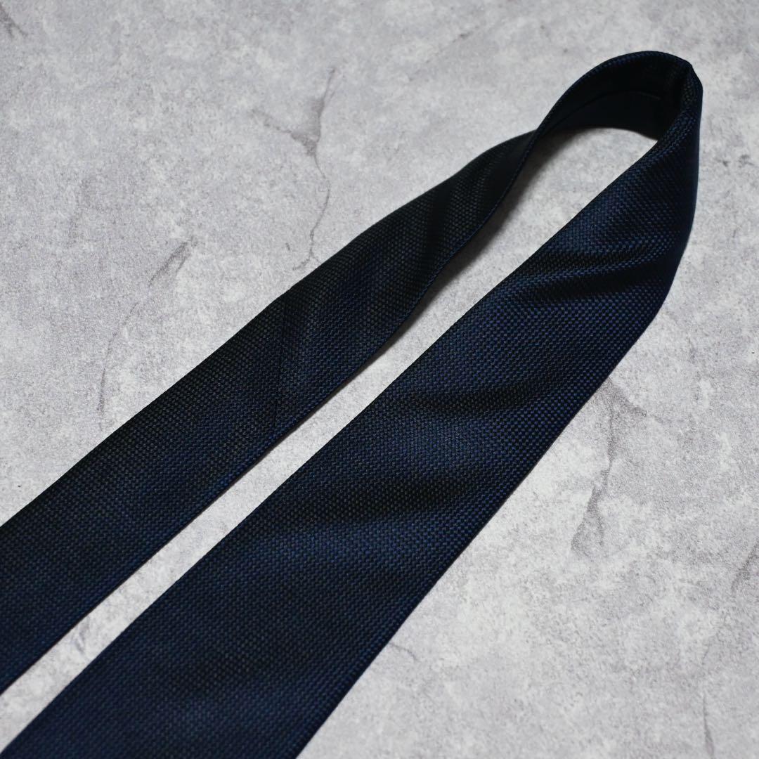 【美品】エルメネジルドゼニア ソリッド ダークネイビー 無地 ネクタイ