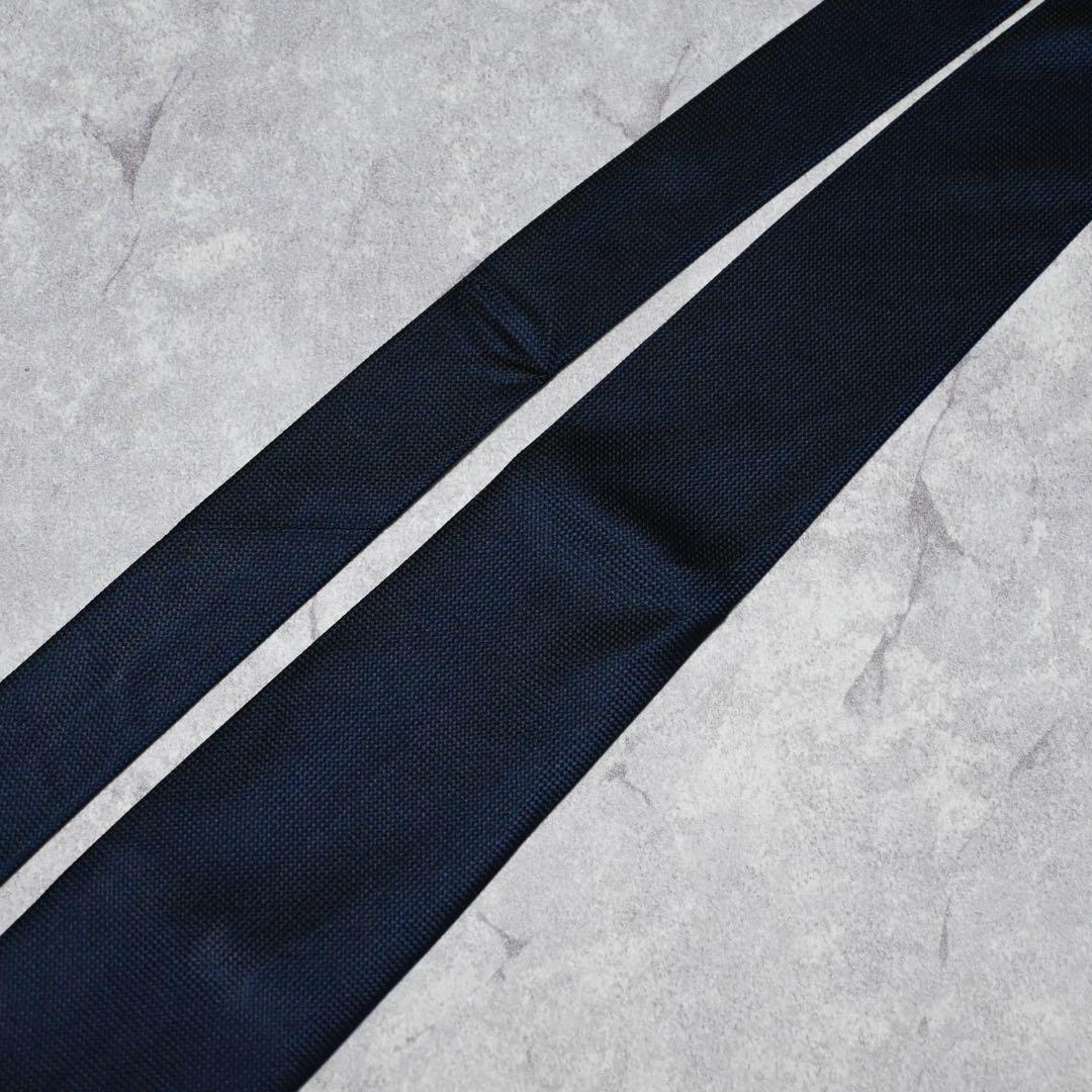 【美品】エルメネジルドゼニア ソリッド ダークネイビー 無地 ネクタイ