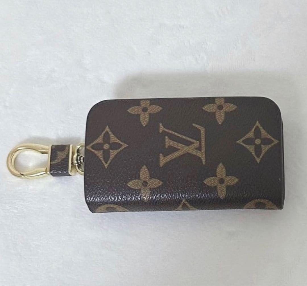 ルイヴィトン　スマートキーケース