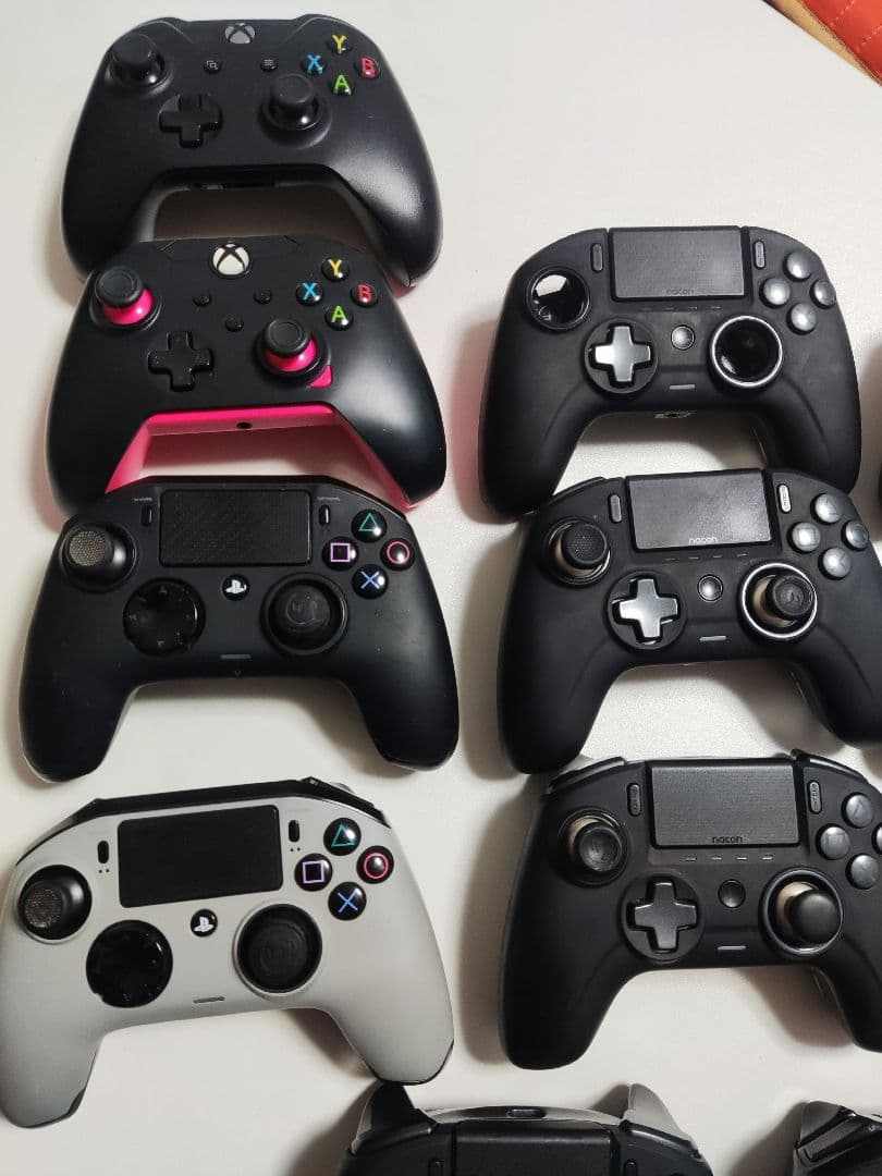 PS4/Xbox コントローラーセット 13個