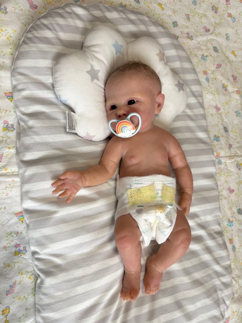 リボーンドール　シリコンベビー