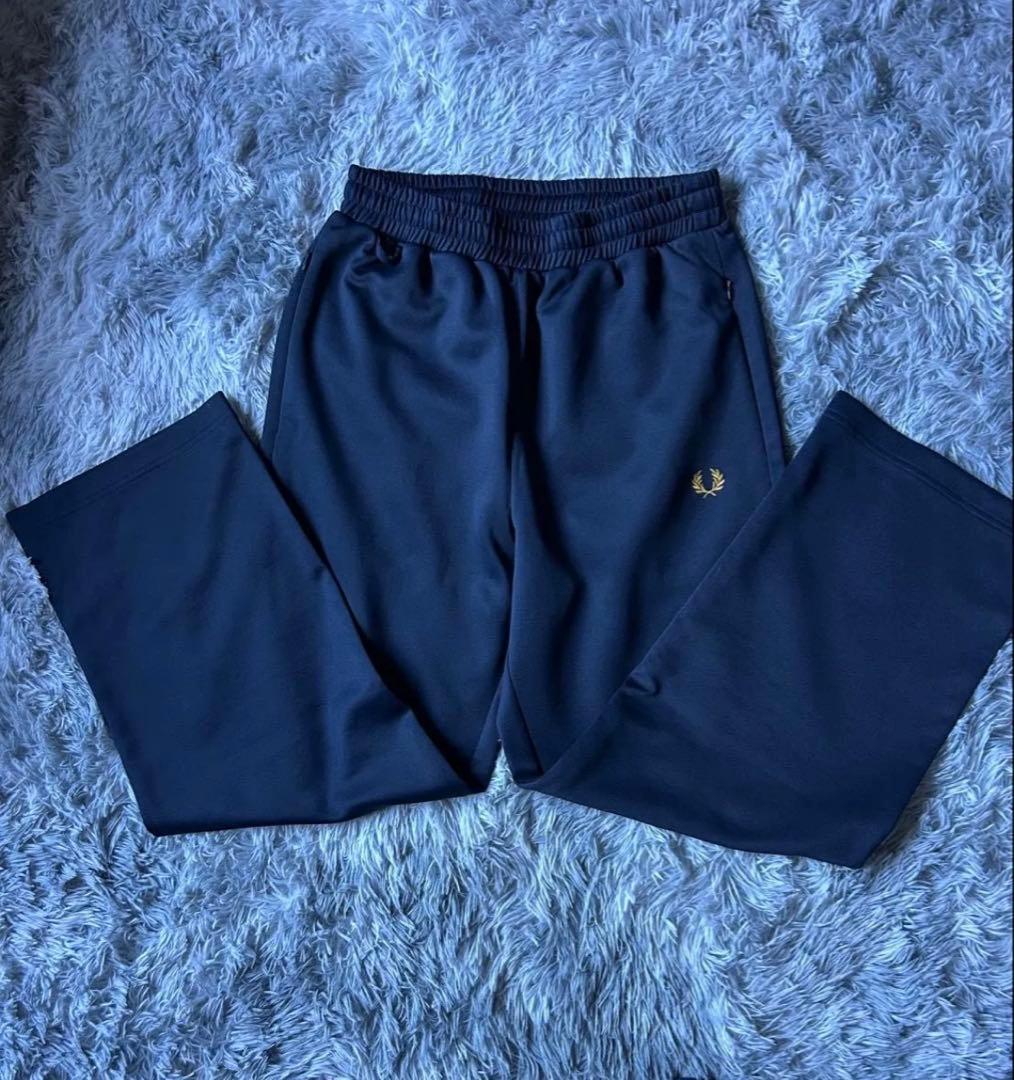 FRED PERRY for JOURNAL STANDARDトラックパンツ