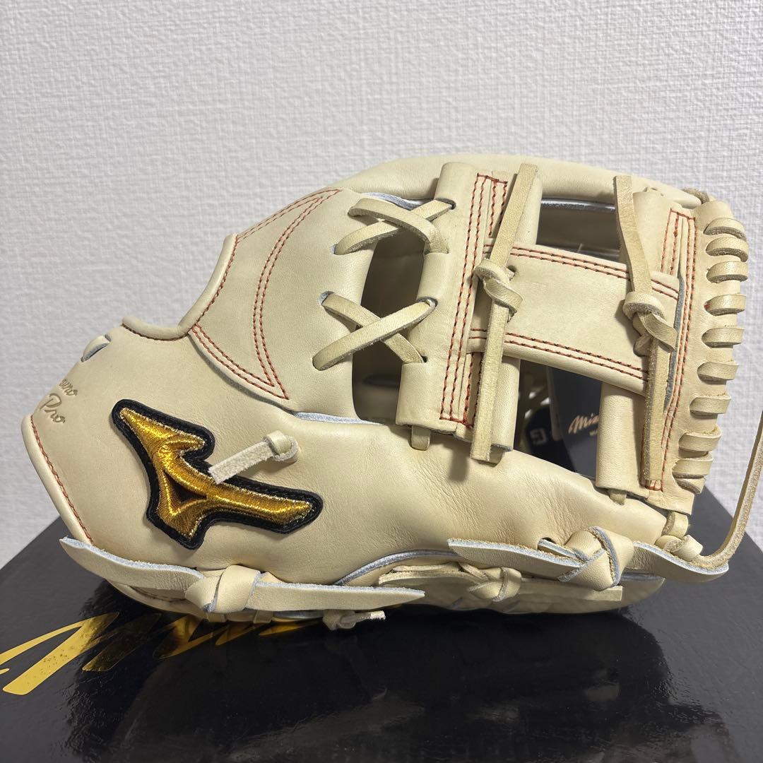 ミズノプロ　硬式用　内野　グラブ　グローブ　定価66,000円　5DNA