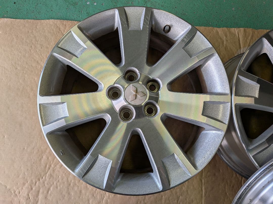 デリカ D5 純正18インチアルミホイール 4個セット 225/55R18など