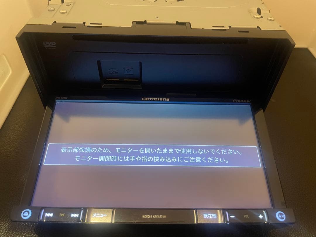 最新地図楽ナビAVIC-RZ300中古180mm7Ｖ型ワンセグTV 最新オービス