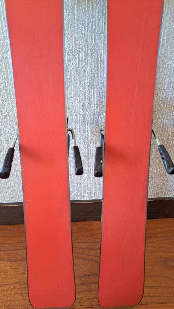 オガサカジュニアスキー板　J2 90cm　ビンディング付き