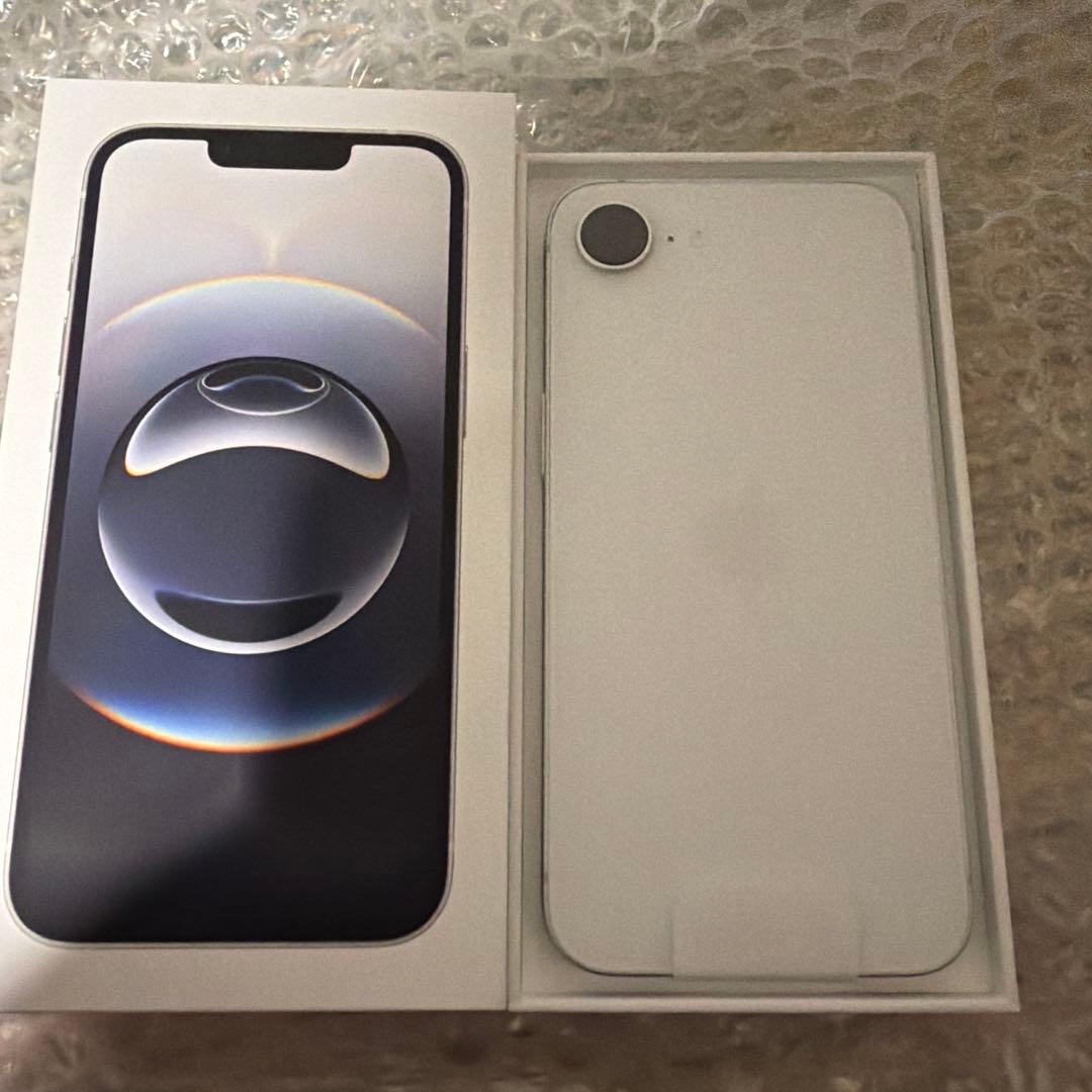 iPhone16e 128GB ホワイト
