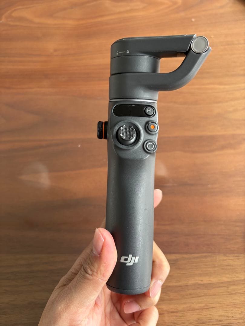 ⭐️20ヴェル　DJI Osmo Mobile 6